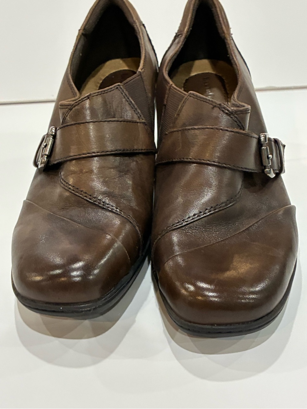 Earth Origins Brown Leather Ankle Boots 10M Buckle 2.5" Heel EUC - Picture 3 of 10